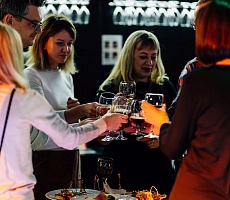 А потому, что мы банда...