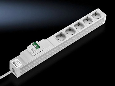 7240240 Блок соединительный эл.цепей 16A, 5 евро розеток, 452мм, 19