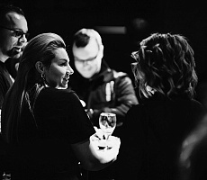 А потому, что мы банда...