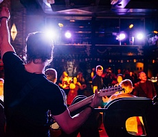 А потому, что мы банда...